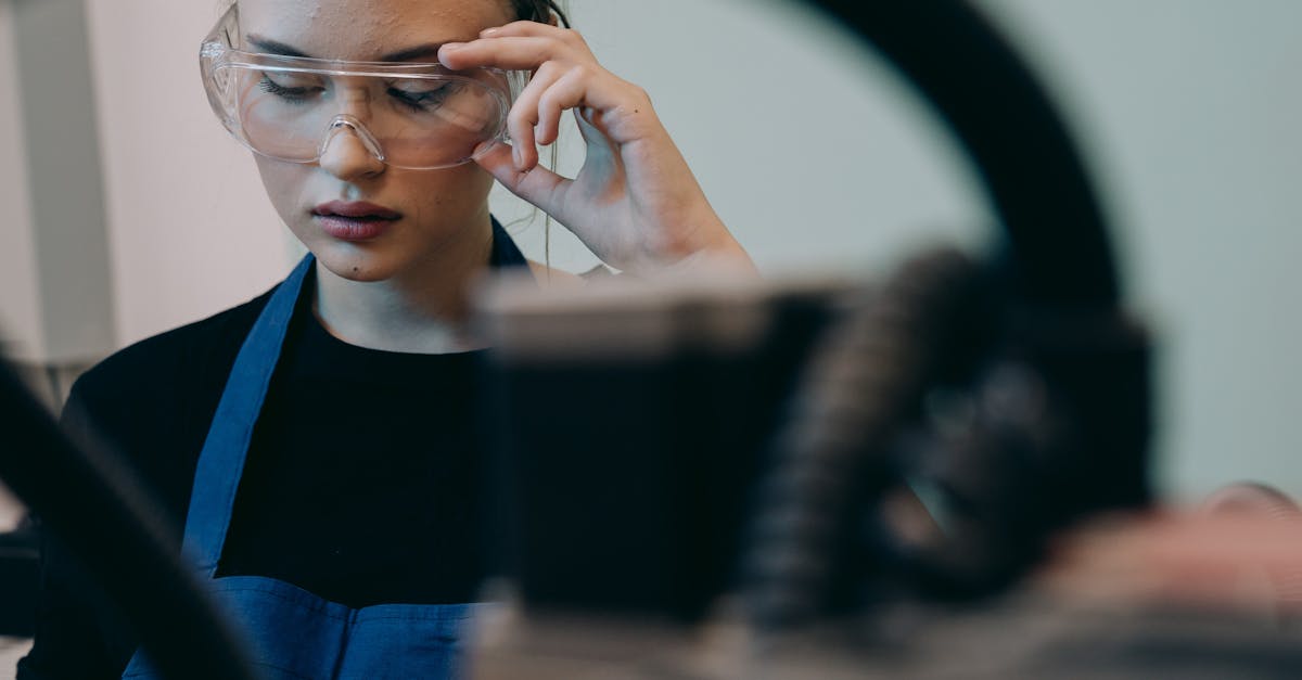 剑侠情缘经典版辅助- 顺丰代理商平台是什么意思